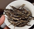 Banzhang pu'er old tree raw tea